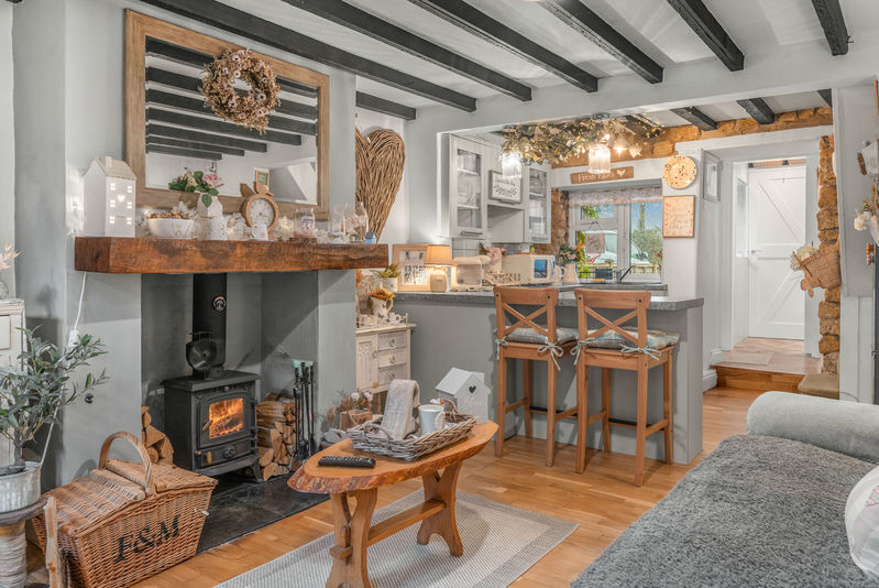 Lower Terrace Avon Dassett